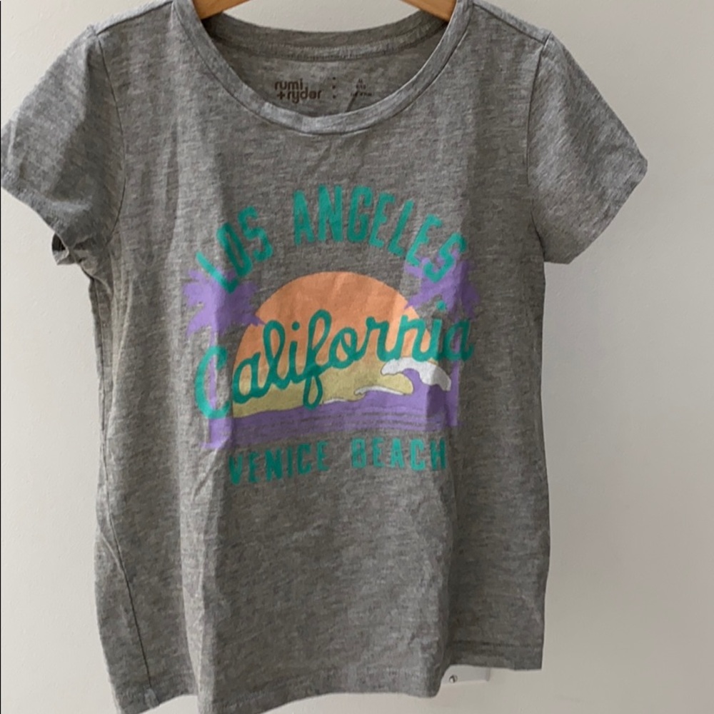 Rumi &Ryder graphic tee